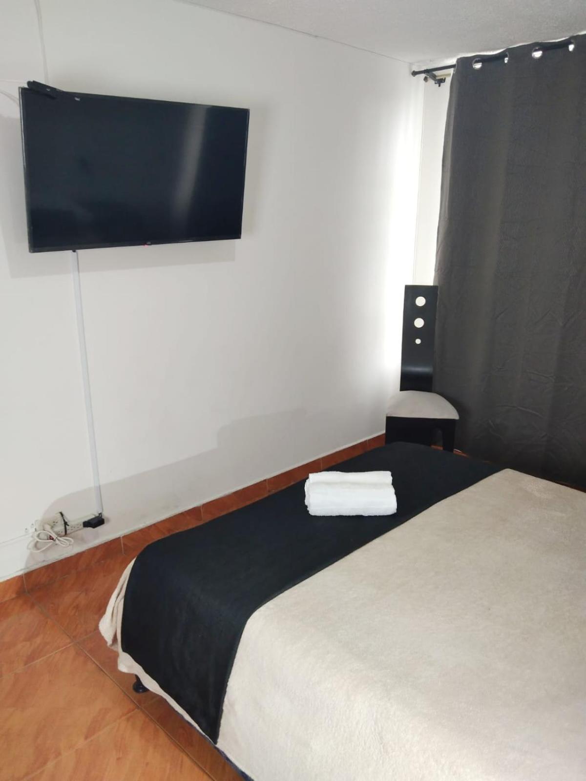 Habitaciones Cerca Al Aeropuerto Centro Y Centro Conecta Embajada Americana Bogota Ngoại thất bức ảnh
