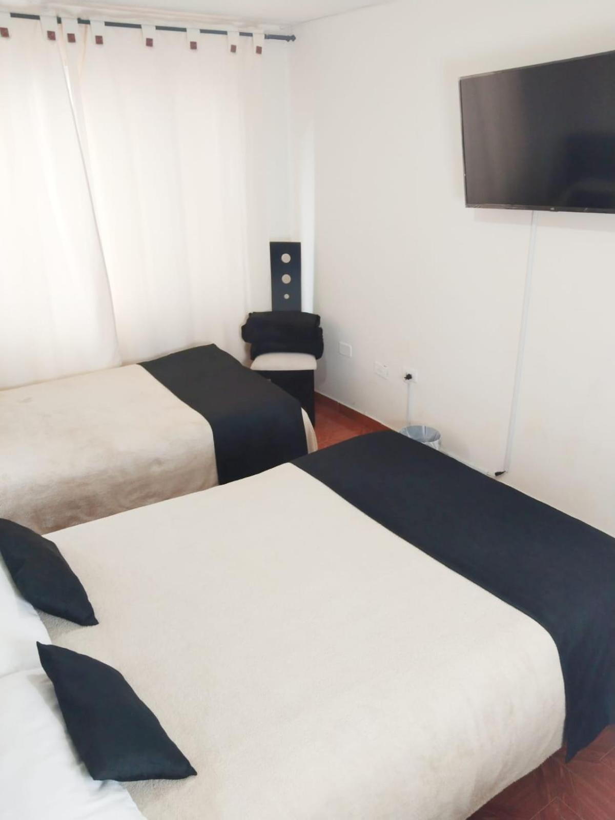 Habitaciones Cerca Al Aeropuerto Centro Y Centro Conecta Embajada Americana Bogota Ngoại thất bức ảnh
